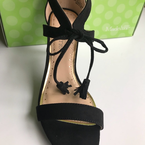 ✨HOST PICK black shoe Madeline heels shoes 7 NWT - Picture 6 of 8